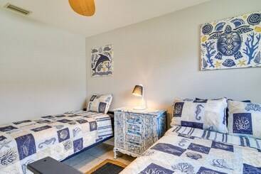 بيت ريفى Lanai & Pool: Waterfront Cape Coral Home!