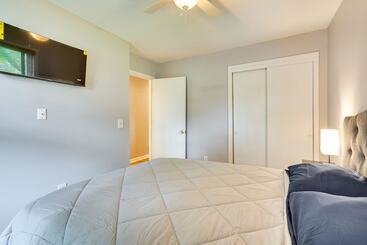 Charleston Vacation Home 6 Mi To Downtown & Beach!