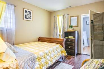 Charming St Louis Home   3 Mi To Tower Grove Park!