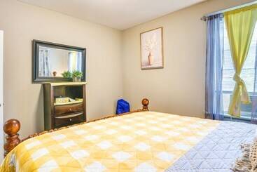 Charming St Louis Home   3 Mi To Tower Grove Park!
