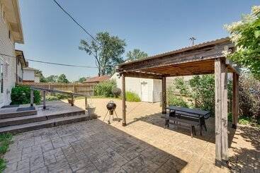 Cleveland Vacation Rental: Minutes To Downtown!