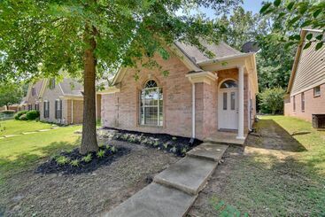 Cordova Home Rental: Shelby Farms Greenline Access