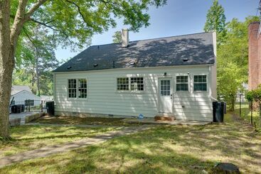 Cozy Durham Home Near Universities!