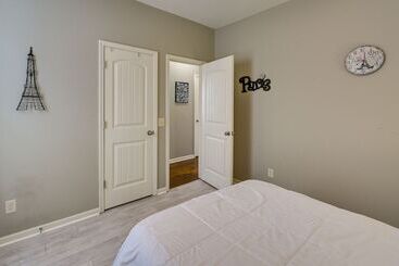 별장 Cozy South Carolina Retreat W/ Patio & Fireplace!