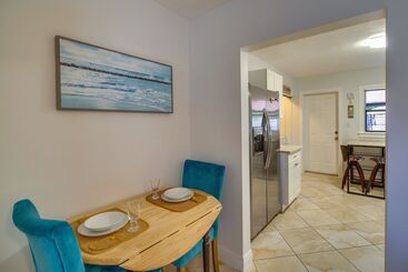 Melbourne Escape W/ Screened Patio, Near Beaches!