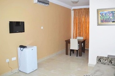 هتل Chilla Luxury Suites Kano