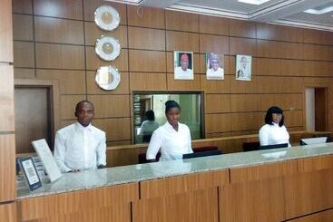 هتل Chilla Luxury Suites Kano