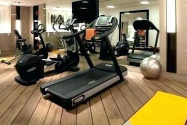 هتل Holiday Inn Blackpool, An Ihg