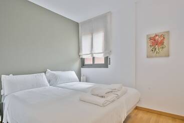 هتل Inside Barcelona Apartments Princep