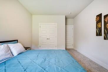 Huntsville Oasis W/ Basketball Court & Patio!