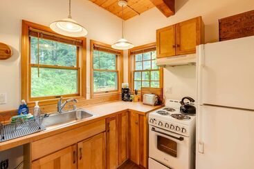 Juneau Vacation Home: Stunning View + Beach Access