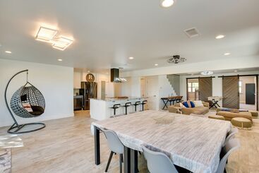 Mckinney Ranch Home W/ Patios + Lake View!