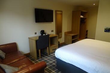 Oddfellows Hotel Bar & Restaurant