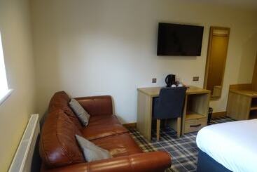 Oddfellows Hotel Bar & Restaurant