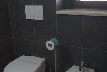 پانسیون Four Winds B&b