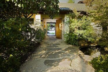 پانسیون Kumiko's Guest House