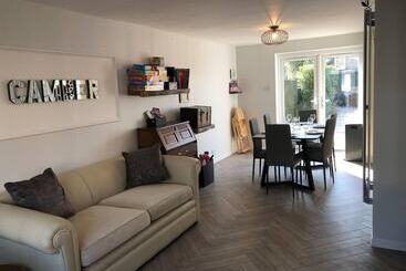 اقامتگاه Luxury House In Camber Sand, Beach Is 2min Walk !!