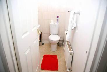 اقامتگاه Serene Haven 4 Bed House In Norwich