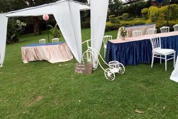 استراحتگاه Jumuia Conference And Country Home