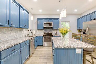 Spacious Atlanta Home ~ 2 Mi To Downtown!