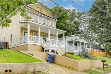 Spacious Atlanta Home ~ 2 Mi To Downtown!