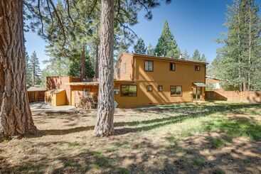 Spacious Tahoe City Retreat < 2 Mi To Lake Tahoe!