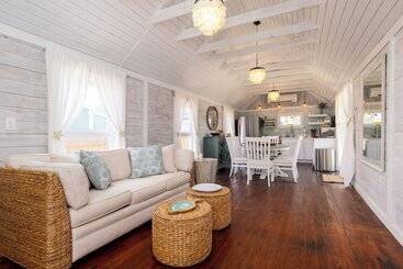 Sunkissed Cottage