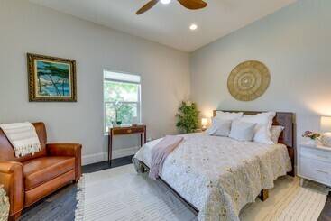 Waterfront Luxury Gilbert Retreat W/ Pool & Spa!