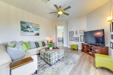 Waterfront Luxury Gilbert Retreat W/ Pool & Spa!