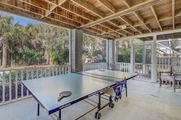 41st Ave   7 41st Avenue