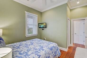 502 Ocean Blvd By Avantstay Beach Front Home W/ Pool & Ocean Views!