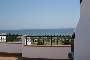 Azul Beach Apartments   Marholidays
