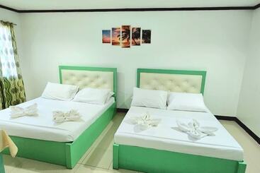 Demiren Hotel And Restaurant