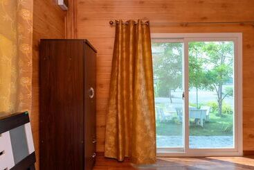 호텔 Beung Sampathuan Nakornchaisri Resort
