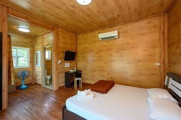호텔 Beung Sampathuan Nakornchaisri Resort