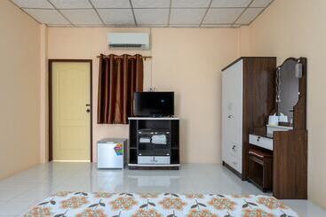 호텔 Beung Sampathuan Nakornchaisri Resort