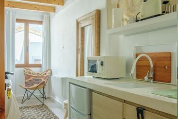 هتل Moona Hostal Altea