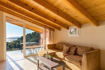 هتل Pelekas Beach Escape By Konnect