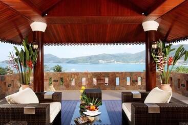 هتل Reuan Thai Villa