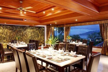 هتل Reuan Thai Villa