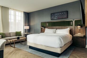 The Olive Ann Hotel, Grand Forks, A Tribute Portfolio