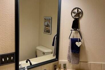 Mountain Shadows Resort