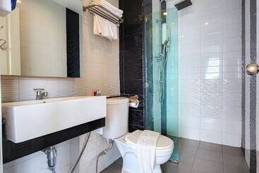 O2 Hotel Maesot