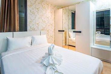 O2 Hotel Maesot