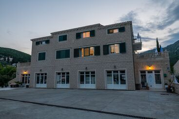 پانسیون Apartments Azzurro