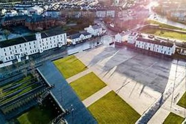 اقامتگاه Fantastic Location To Ebrington Sq And City Centre
