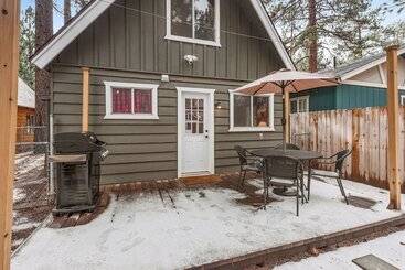 Shady Pine Cottage