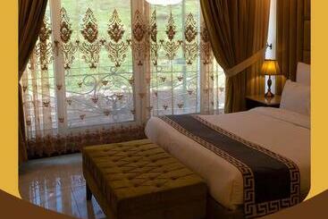 Faletti S Grand Hotel Murree