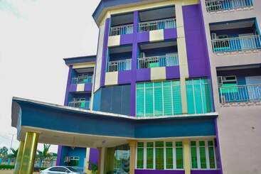 Halatria Hotel & Towers