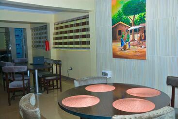 Halatria Hotel & Towers